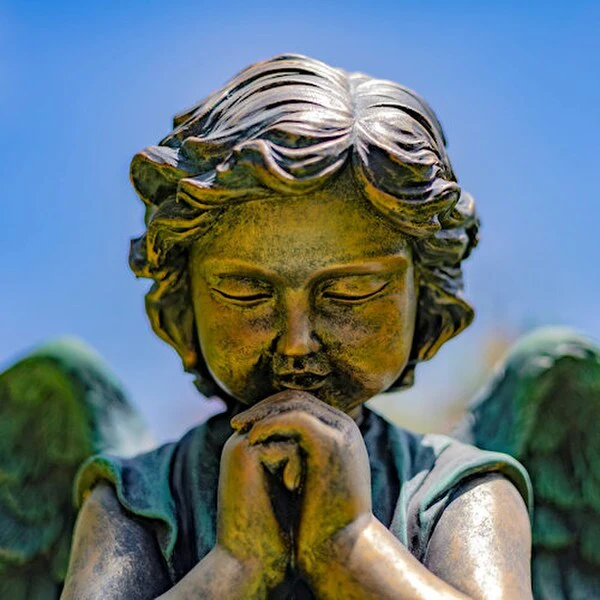 Angel Praying on Pedestal Garden Statue - Image 2