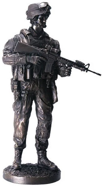 Armed Forces Rifleman Soldier Sculpture - Image 2