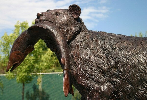Bear With Fish Garden Sculpture Bronze - Image 4