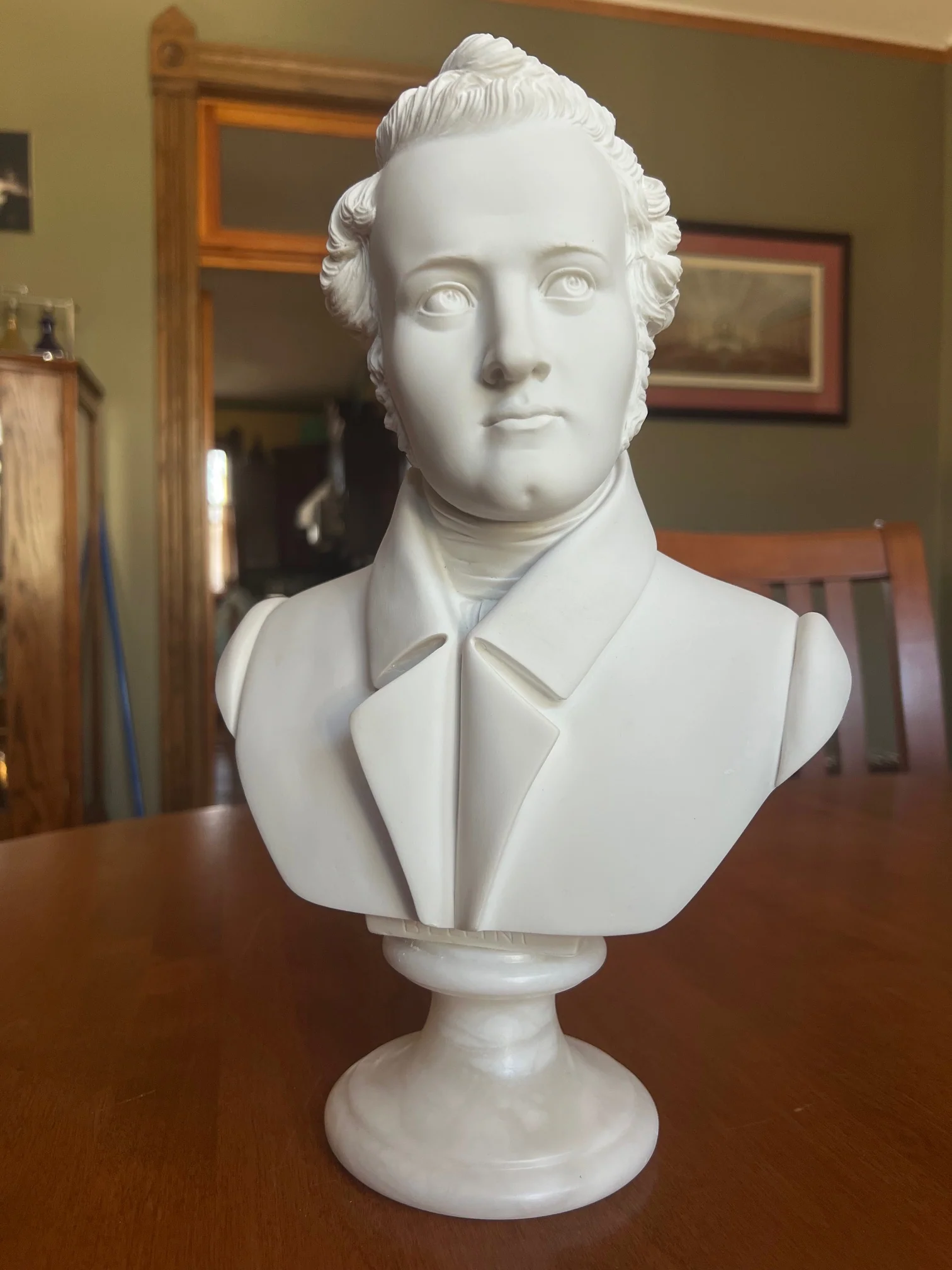 Bellini Bust Sculpture — Fine Italian Alabaster Portrait - Image 3