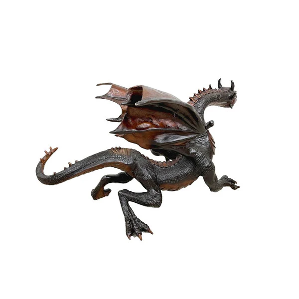 Bronze Dragon Statue Stalking - Image 4