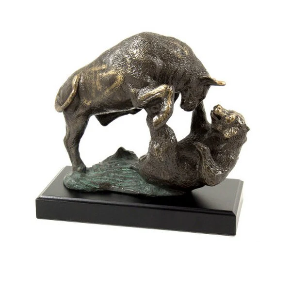Bull & Bear Fight Wall Street Sculpture - Image 2