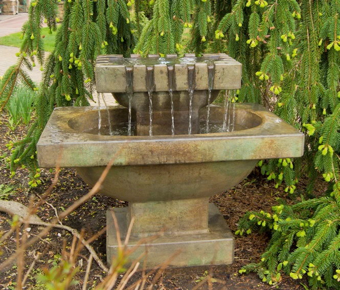 Chateau Spillway Garden Fountain Lighted - Image 2