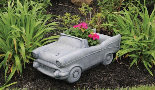 Classic Cream Puff Car Garden Planter - Image 3
