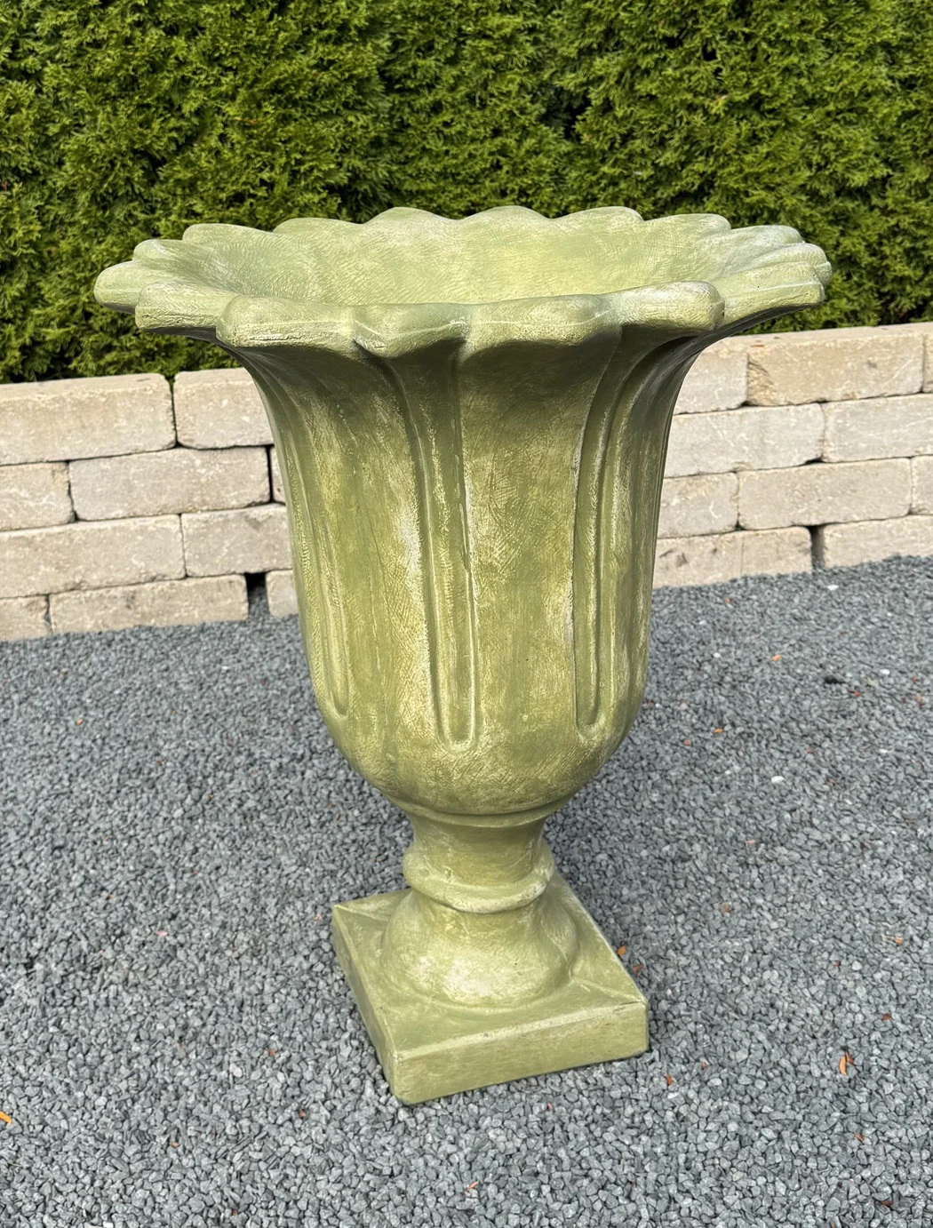 Classic Tulip Blossom Garden Urn 27" High