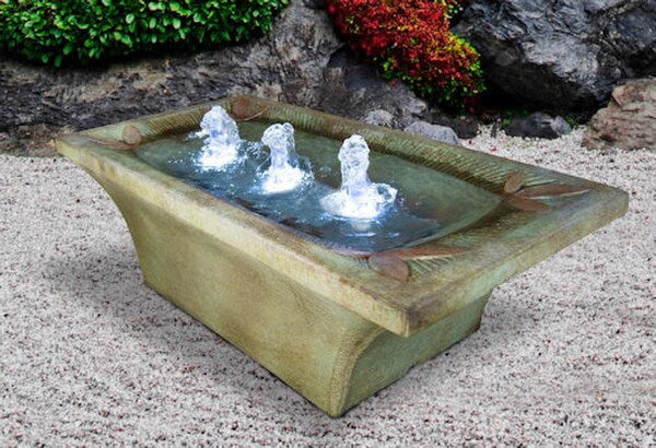 Deco Motif Garden Cement Fountain
