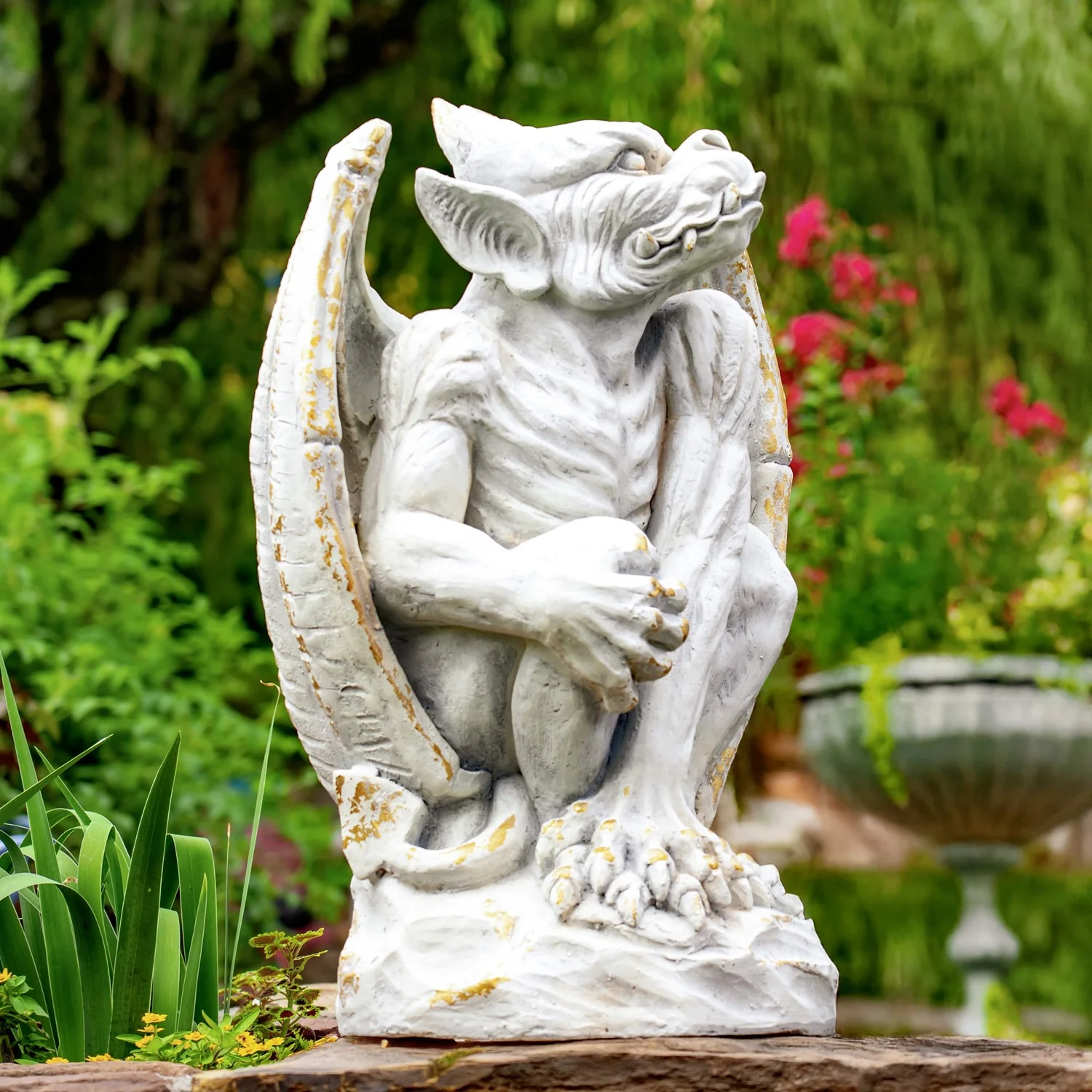Draga Watcher Gargoyles Sculptures – Set of Two 28" Tall - Image 5