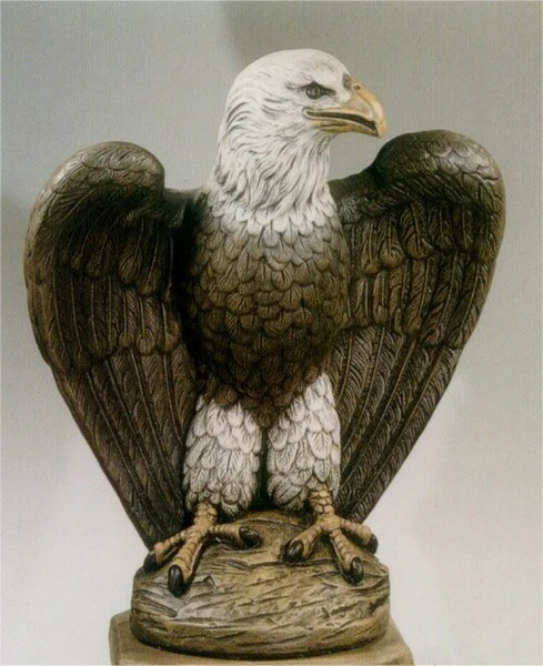 Eagle Facing Left Garden Statue Large Scale