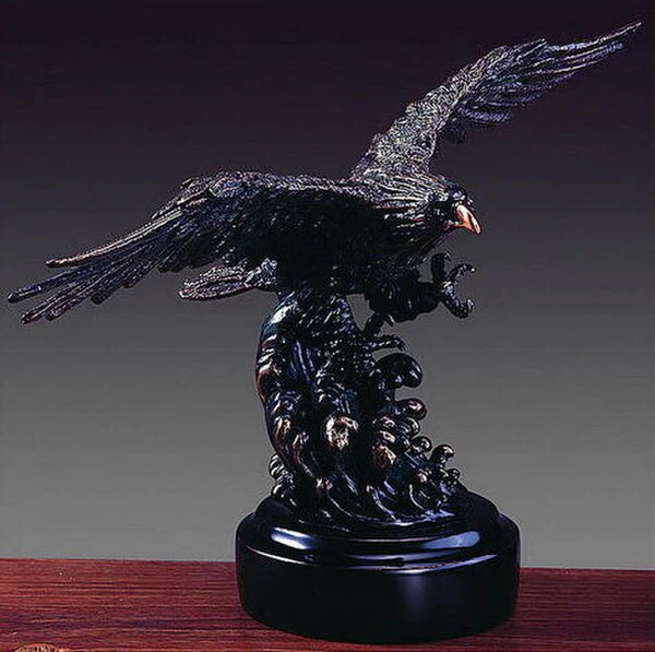 Eagle Sculpture