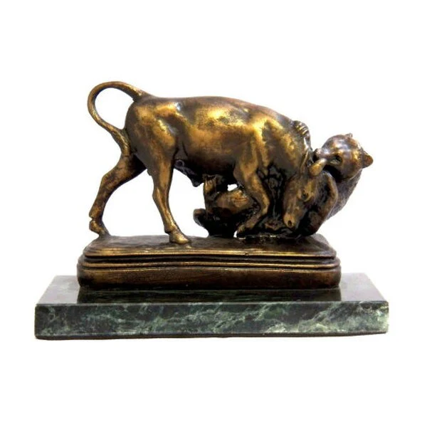 Eternal Struggle of Bull Bear Statue