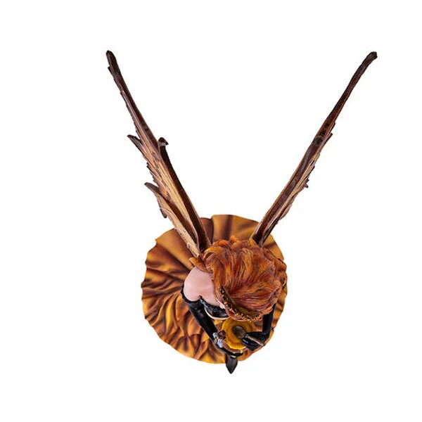 Fairy Queen Bee Sculpture - Image 3