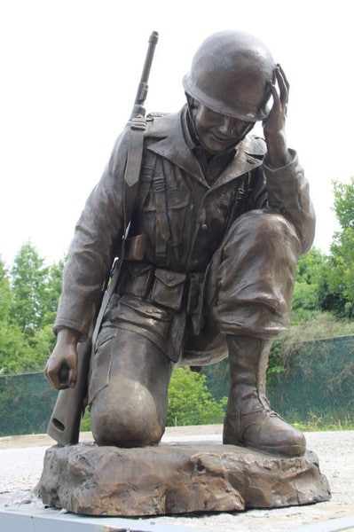 Fallen Soldier War Memorial Life-Size Sculpture - Image 3