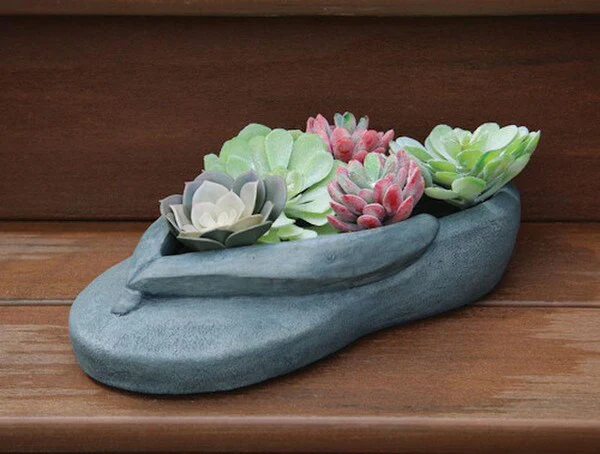 Flip Flop Planter Cast Stone Planter Small - Image 3