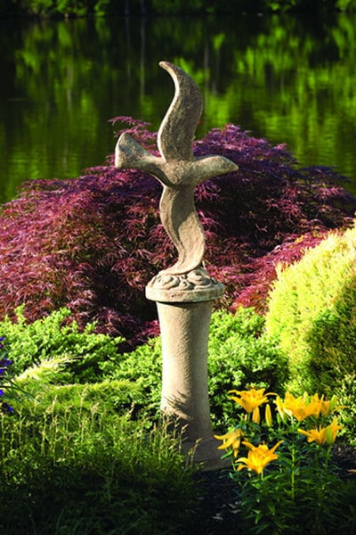 Gentle Flight On Curve Ped Dove Of Peace