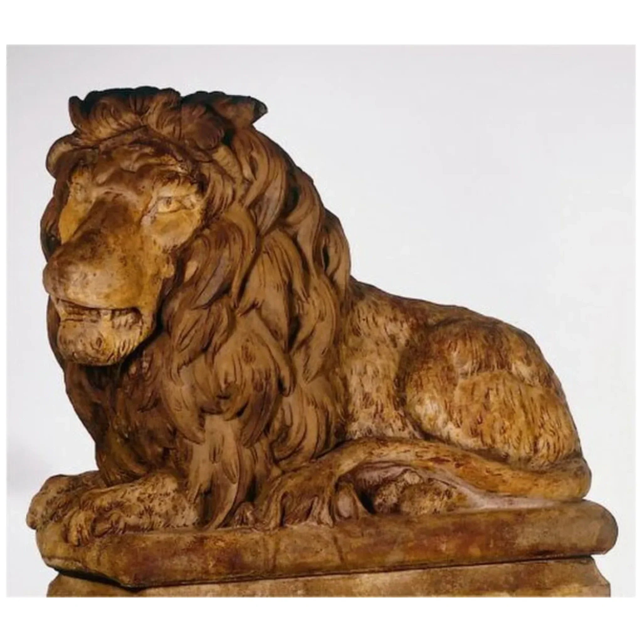 Grand Lion Statue Facing Left Garden Statue & Base - Image 2