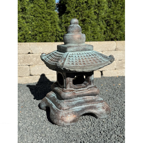 Great Roof Pagoda Lantern Large Garden Sculpture - Image 2