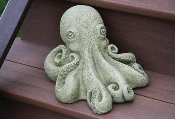 Inky the Octopus Garden Statue