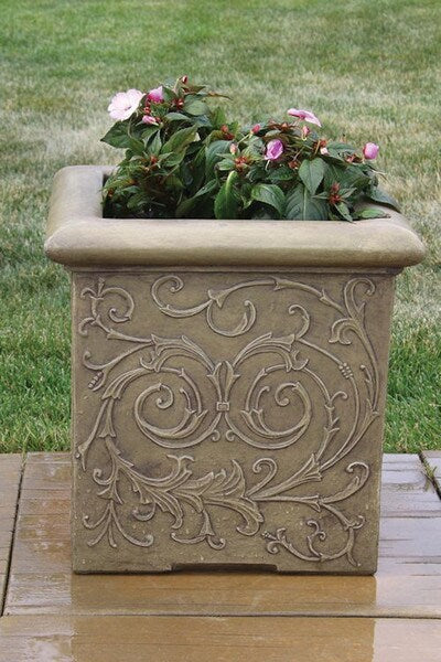 Jubilee Square Box Planter Cement - Image 2