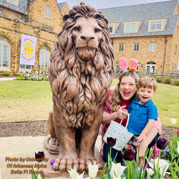 Large Regal Lion Garden Cement Statue - Image 5