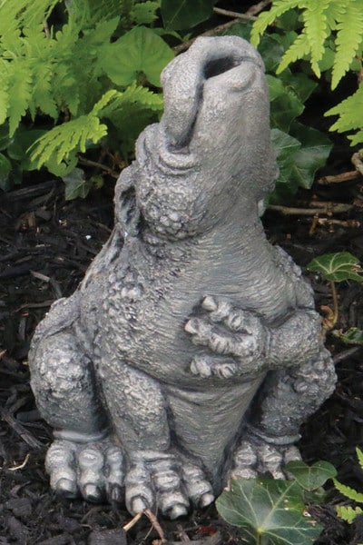 Lil Dragon Give Me a Howl Statue