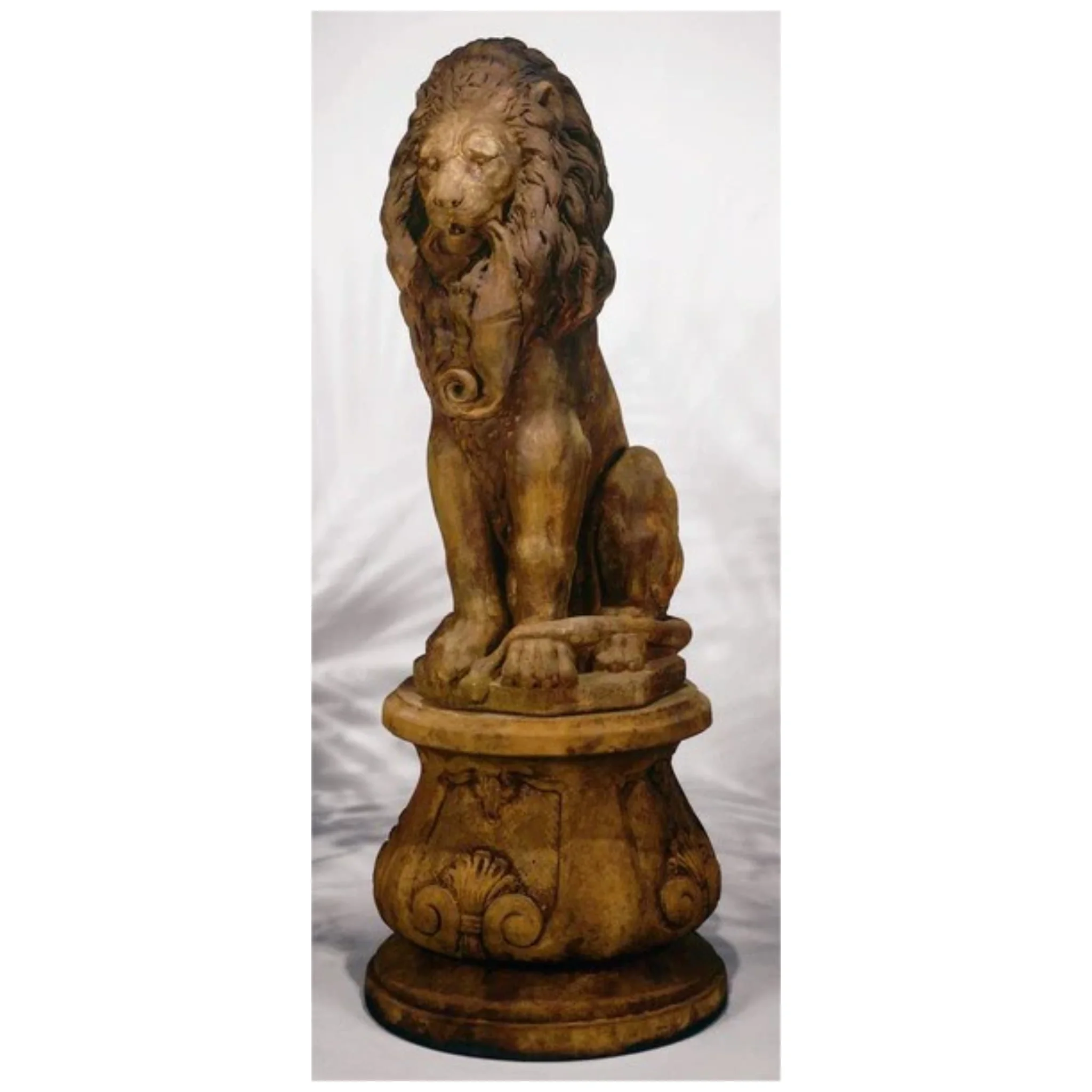 Lion Regal Large & Round Base 64" High