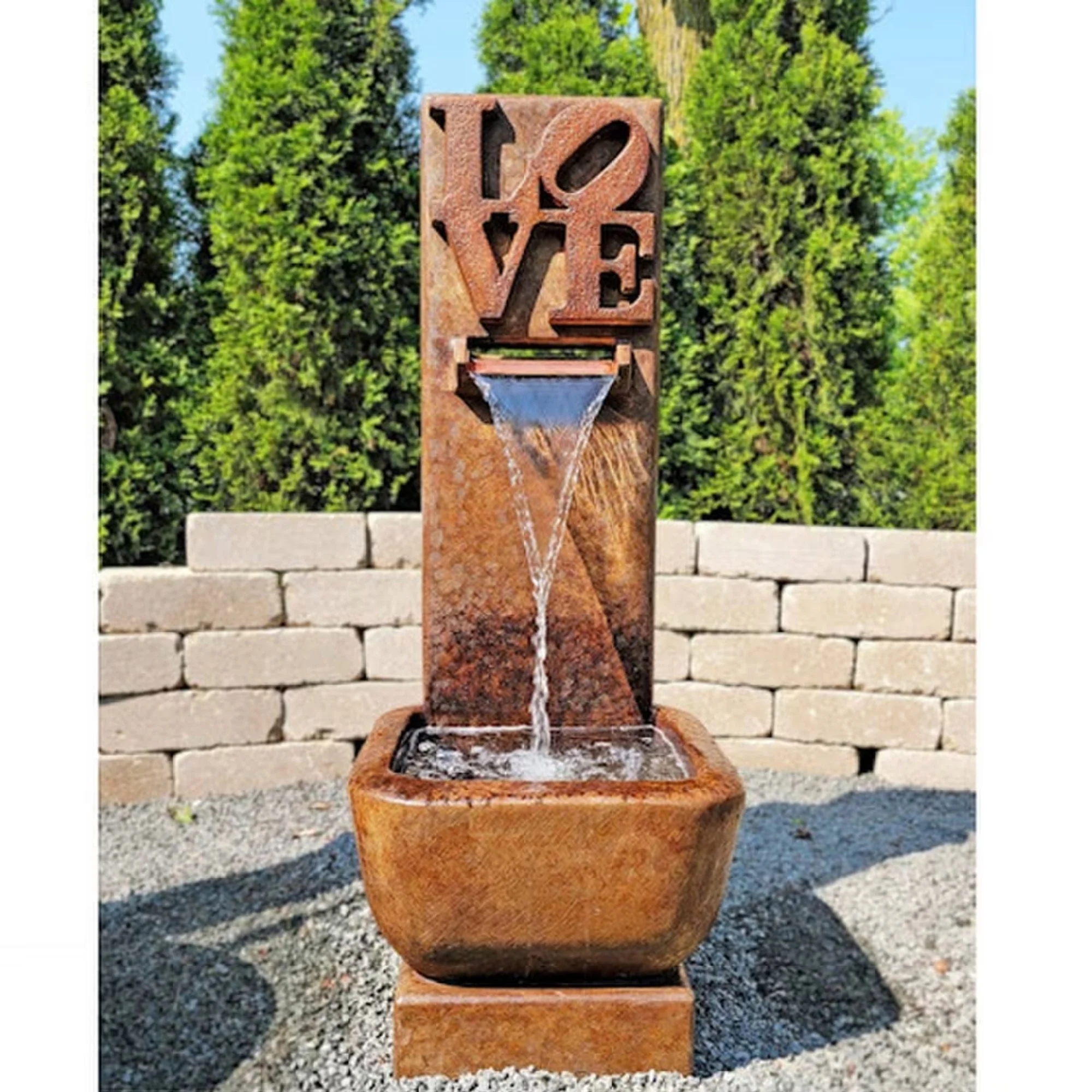 Love Wall Fountain With the Sculptural Word