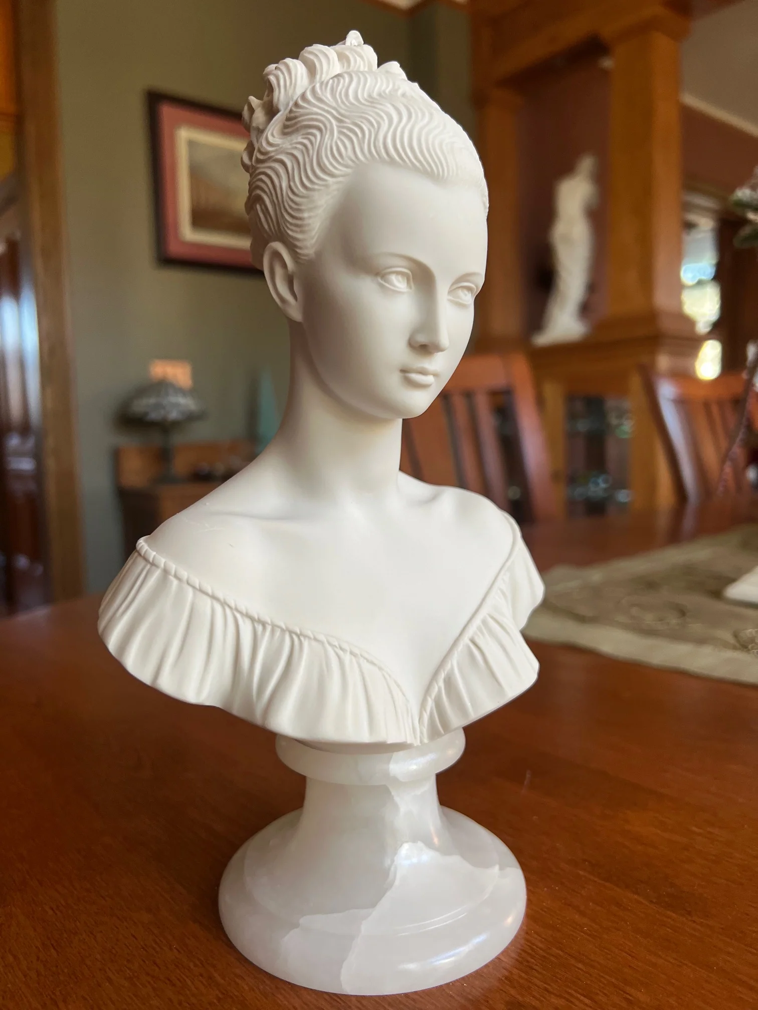 Manon Lescaut Literary Muse Bust 9" High Sculpture - Image 10