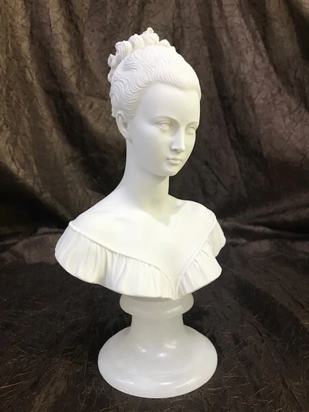 Manon Lescaut Literary Muse Bust 9" High Sculpture - Image 6