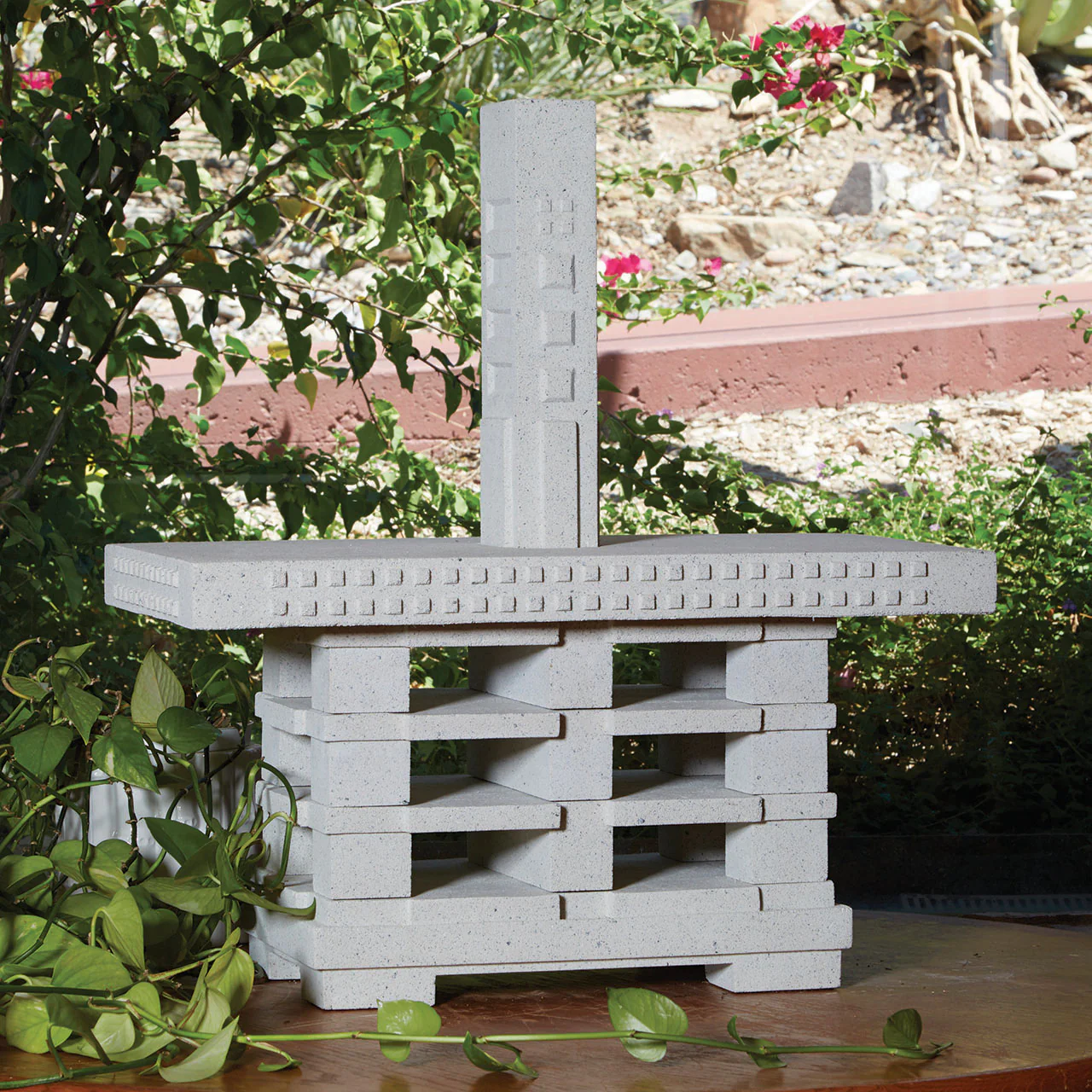 Frank Lloyd Wright Conservatory Birdhouse – Architectural Replica