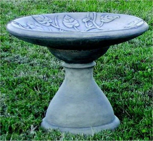 Medium Vine Motif Birdbath