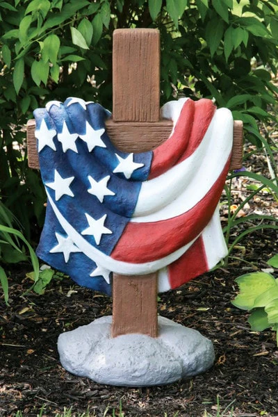 USA Memorial Cross Garden Sculpture