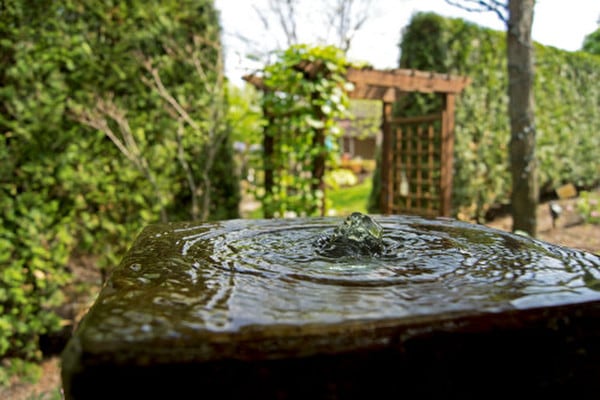 Monolith Garden Fountain Light Included - Image 5