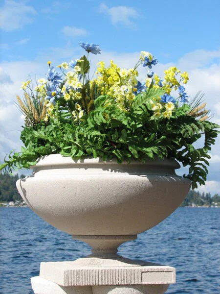 Oak Park Residence Vase by Frank Lloyd Wright Medium