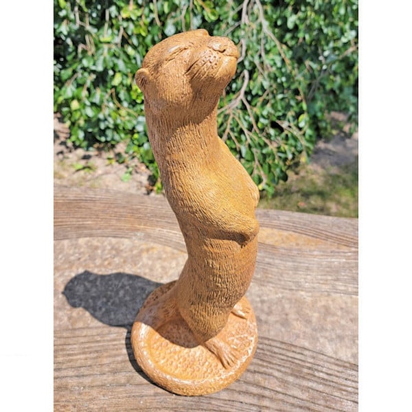 Otter Piped Water Feature Cement Sculpture
