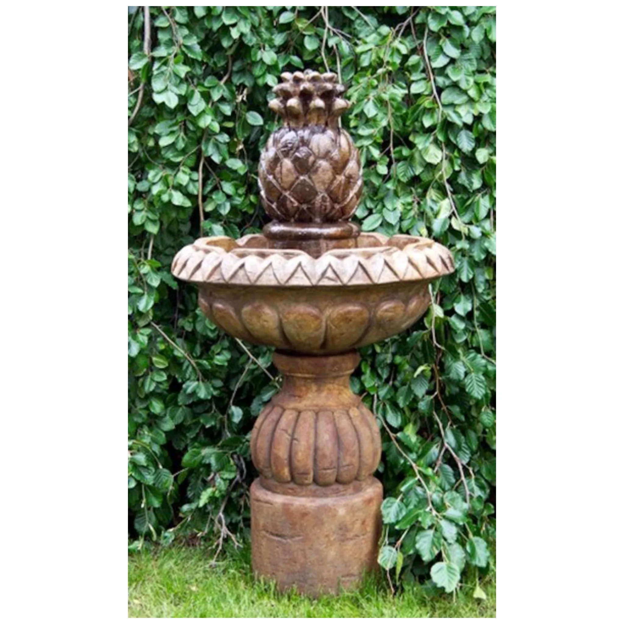 Pineapple Hospitality Pina Cascada Fountain