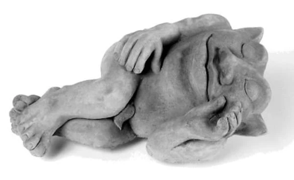 Reclining Garden Gargoyle - Image 2