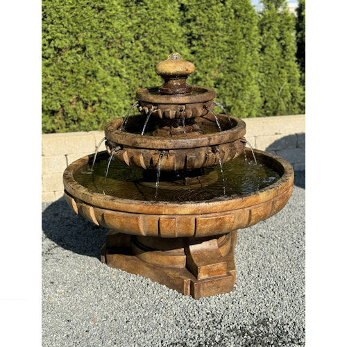 Regal Tier Bold Garden Fountain - Image 2