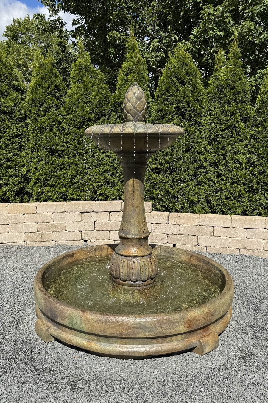 Riviera In Rondo Pool Fountain