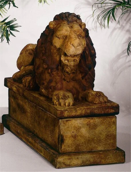 Royal Reclining Lion Right & Pedestal