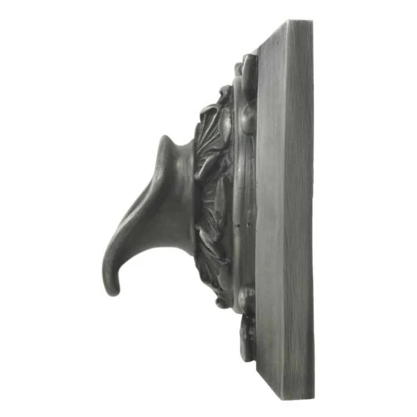 Short Oak Leaf Scupper - Square - Image 3