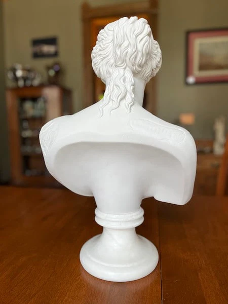 Venus De Milo Bust 20 3/4" High - Image 4